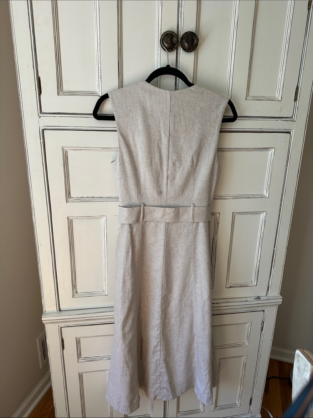 Banana Republic Beige Sleeveless Button-Front Midi Dress with Belt - Picture 2 of 5